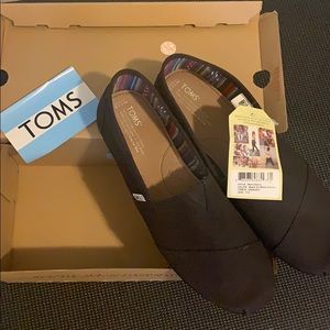 Toms Slip On Shoes
